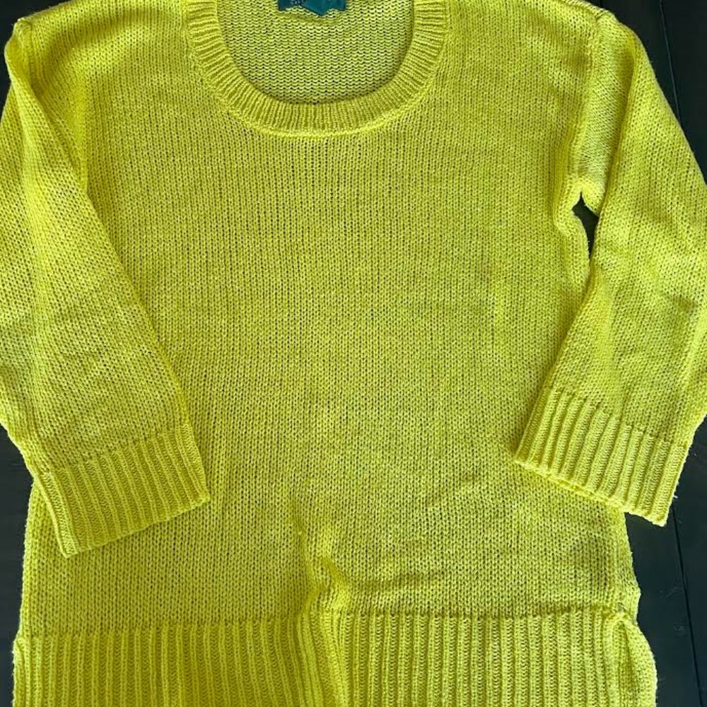 Yellow crew neck sweater